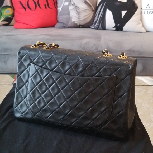 Authentic vintage chanel bag - Picture 6 of 6